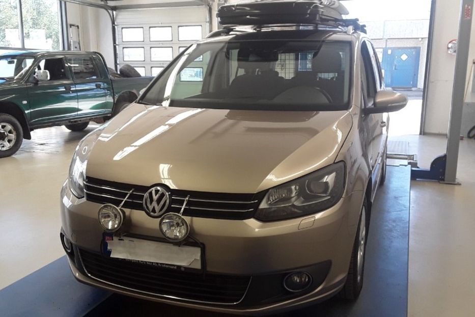 Продам Volkswagen Touran Highline 125kw 2012 года в Луцке