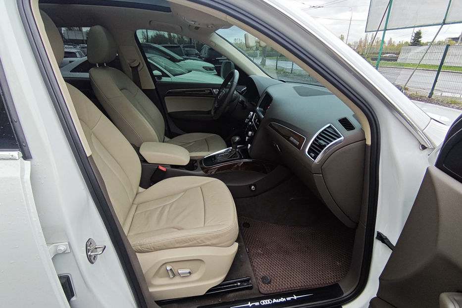 Продам Audi Q5 2.0 TFSI Tiptronic (225 к.с.)  2014 года в Киеве