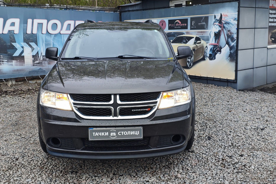 Продам Dodge Journey 2.4 AT (170 к.с.) 2016 года в Киеве