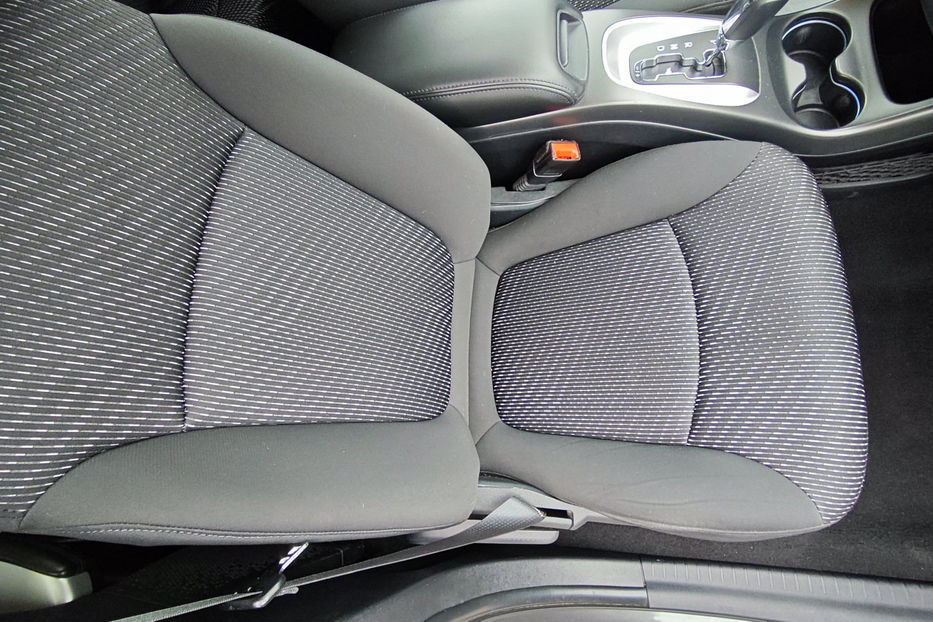 Продам Dodge Journey 2.4 AT (170 к.с.) 2016 года в Киеве