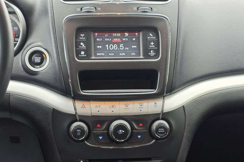 Продам Dodge Journey 2.4 AT (170 к.с.) 2016 года в Киеве