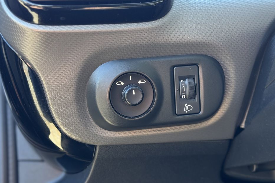 Продам Citroen C4 Cactus COMIS  2018 года в г. Умань, Черкасская область