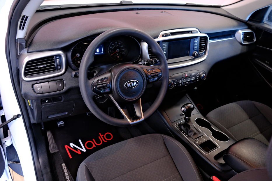 Продам Kia Sorento 2017 года в Одессе