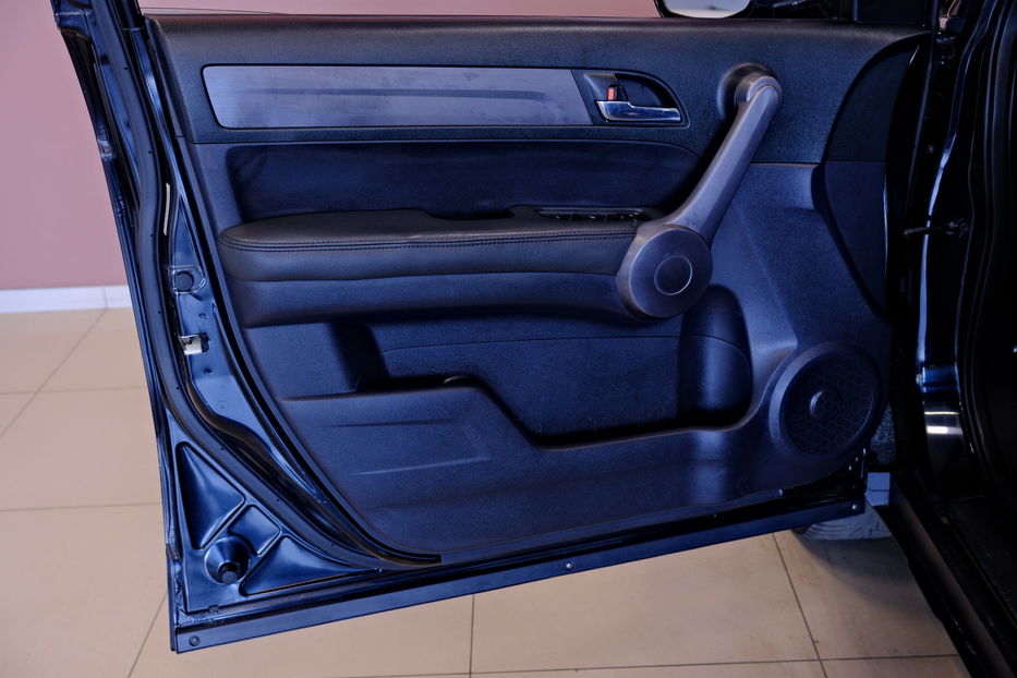 Продам Honda CR-V 2008 года в Одессе