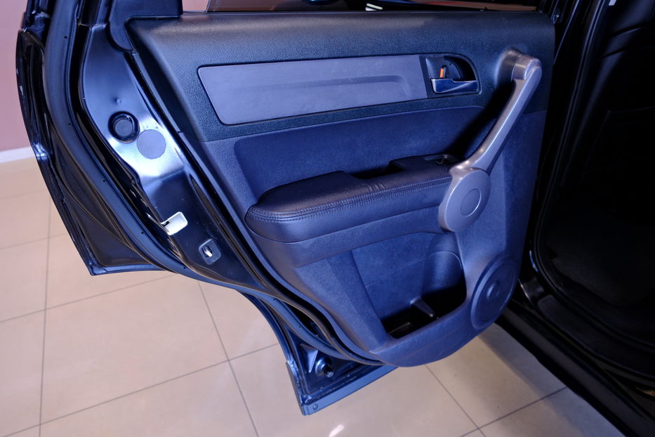 Продам Honda CR-V 2008 года в Одессе