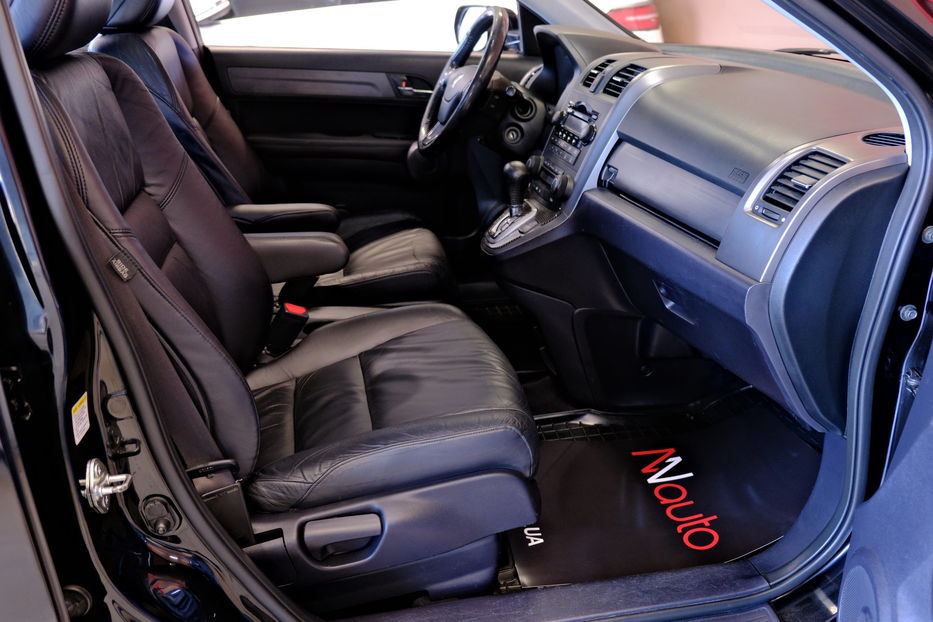 Продам Honda CR-V 2008 года в Одессе