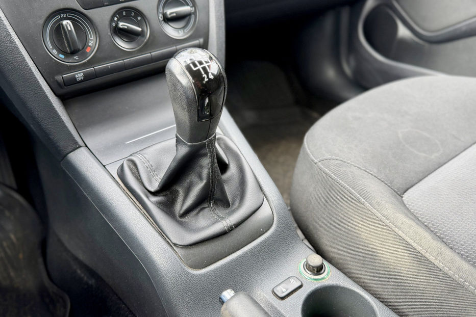 Продам Skoda Octavia A5 1.6 MPI MT (102 к.с.) 2006 года в Киеве