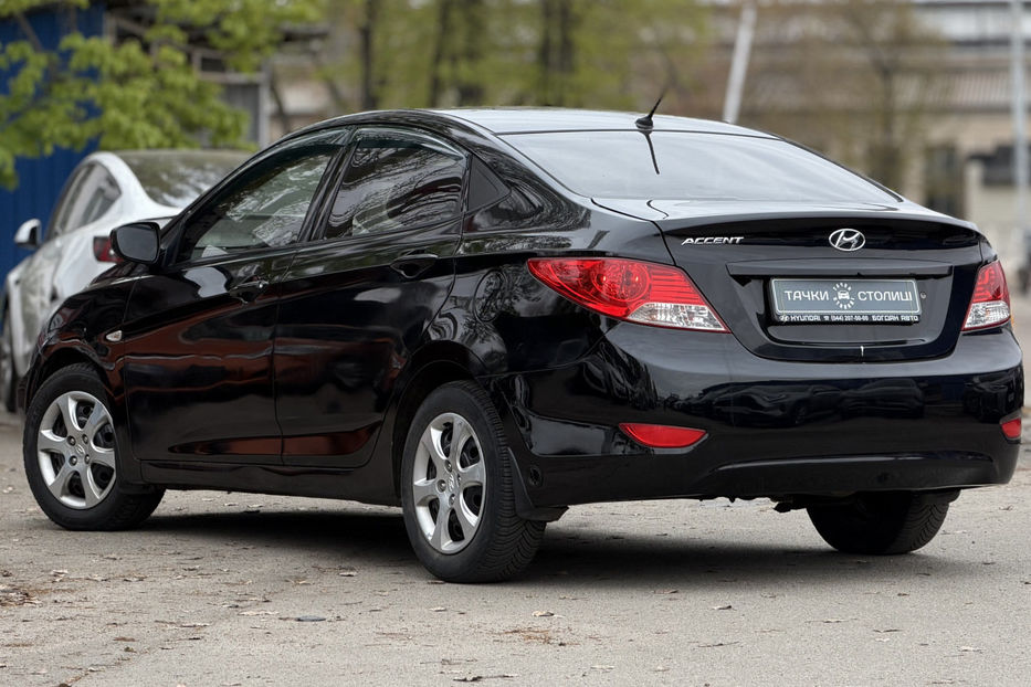 Продам Hyundai Accent  1.4 MPI MT 2018 года в Киеве