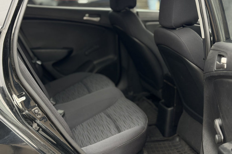 Продам Hyundai Accent  1.4 MPI MT 2018 года в Киеве