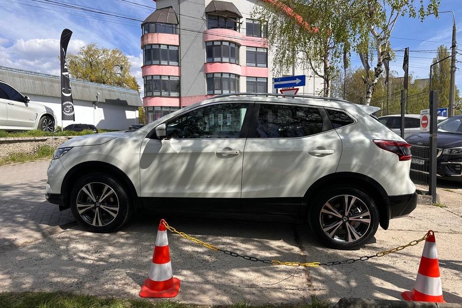 Продам Nissan Qashqai офіційний! 2018 года в Черновцах
