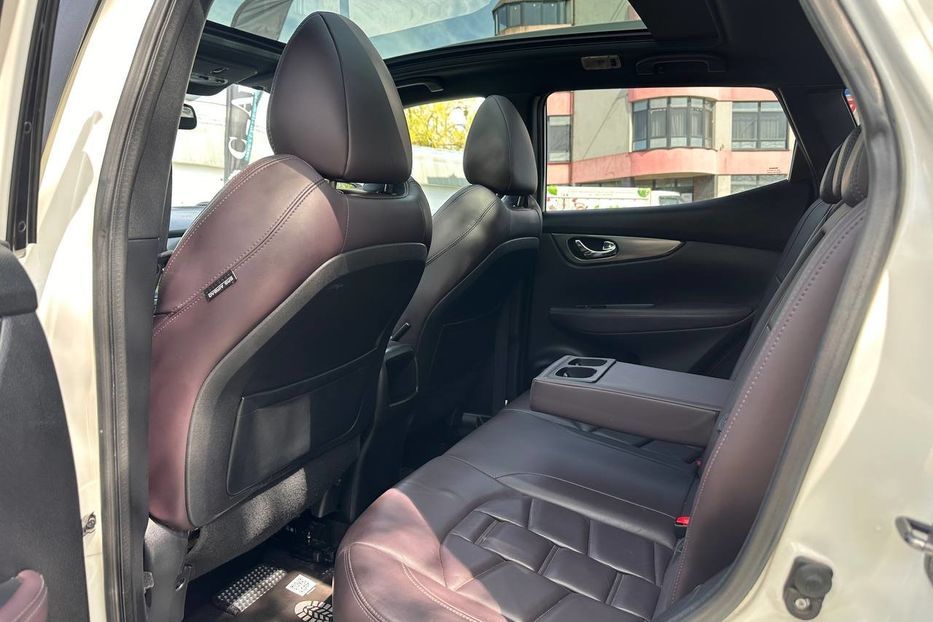 Продам Nissan Qashqai офіційний! 2018 года в Черновцах