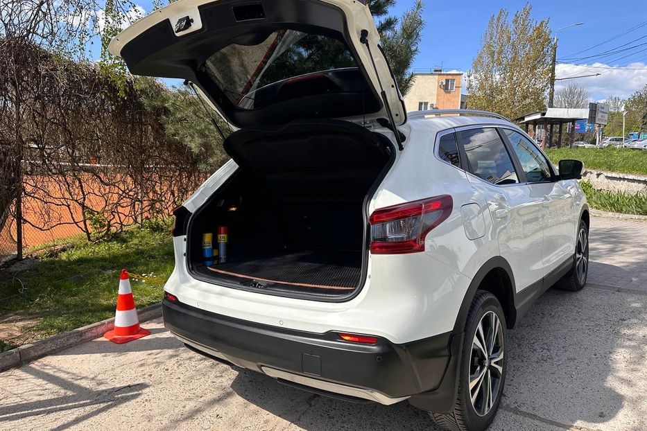 Продам Nissan Qashqai офіційний! 2018 года в Черновцах