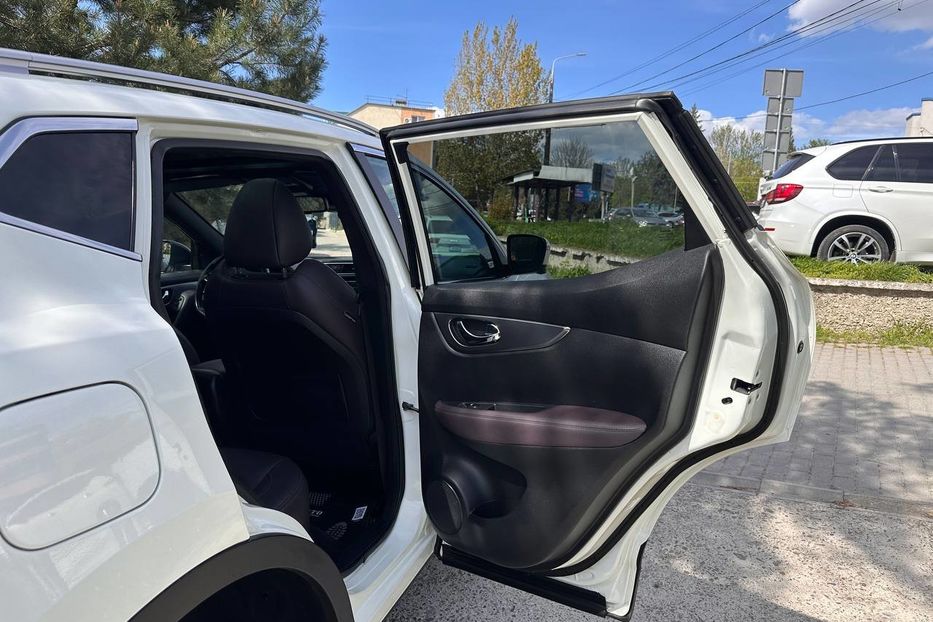 Продам Nissan Qashqai офіційний! 2018 года в Черновцах