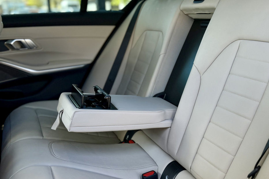 Продам BMW 340 Steptronic (388 к.с.) • M Spor 2021 года в Киеве