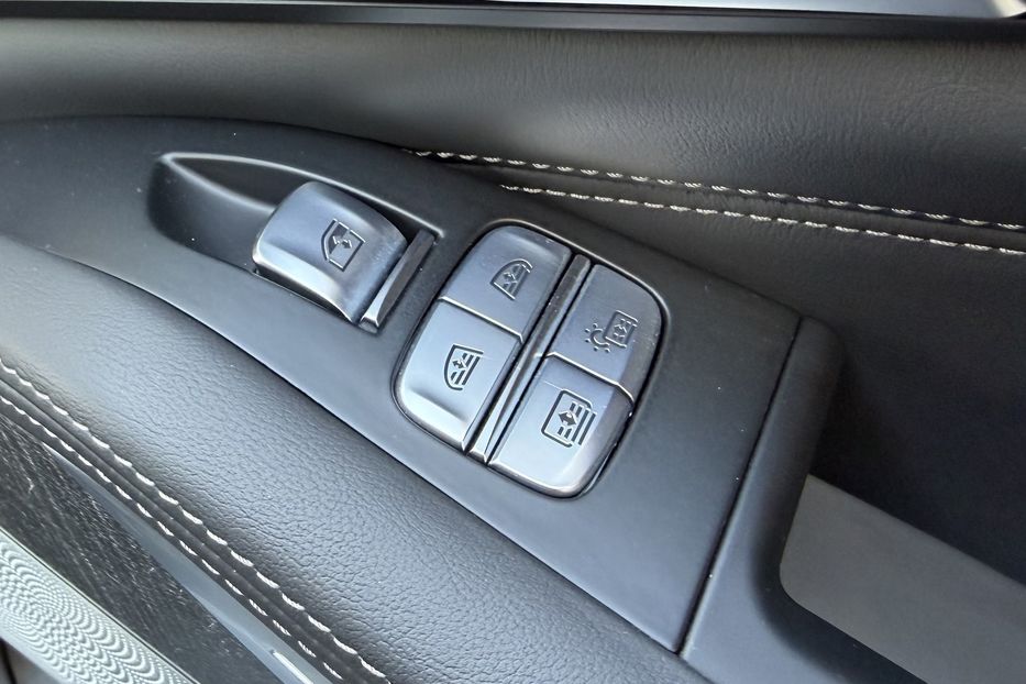 Продам BMW X7 Alpina XB7 2022 года в Киеве