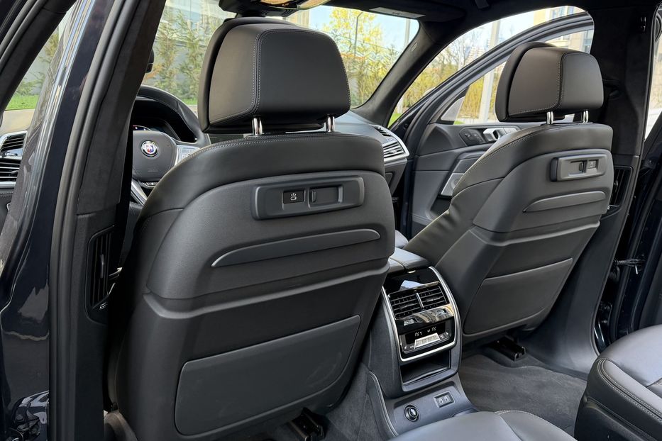 Продам BMW X7 Alpina XB7 2022 года в Киеве