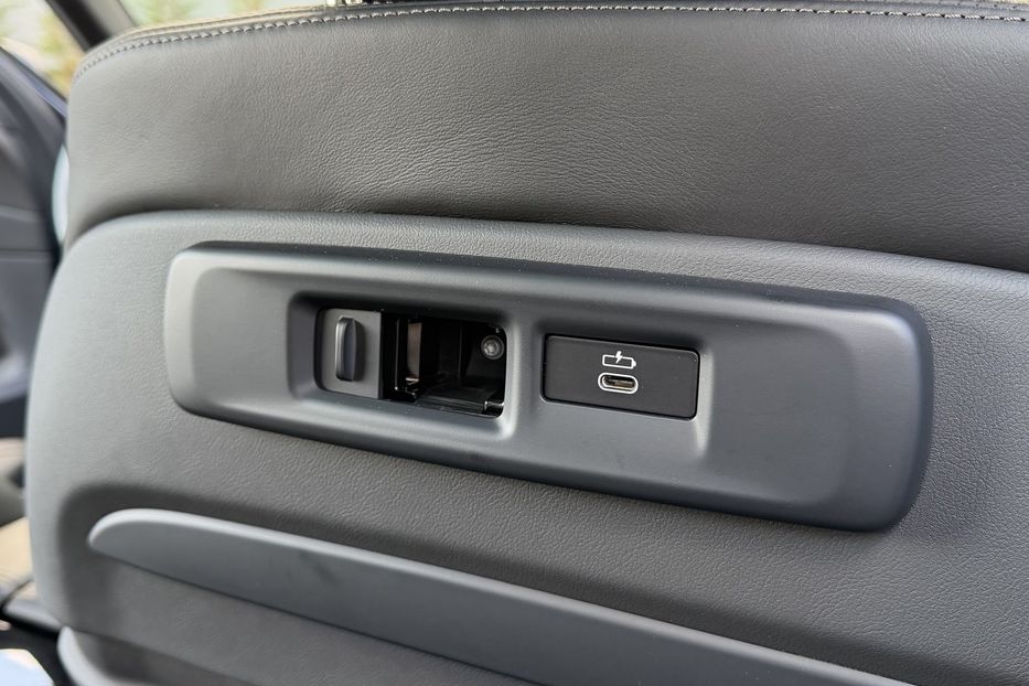 Продам BMW X7 Alpina XB7 2022 года в Киеве