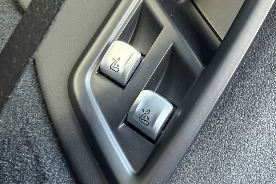 Продам BMW X7 Alpina XB7 2022 года в Киеве