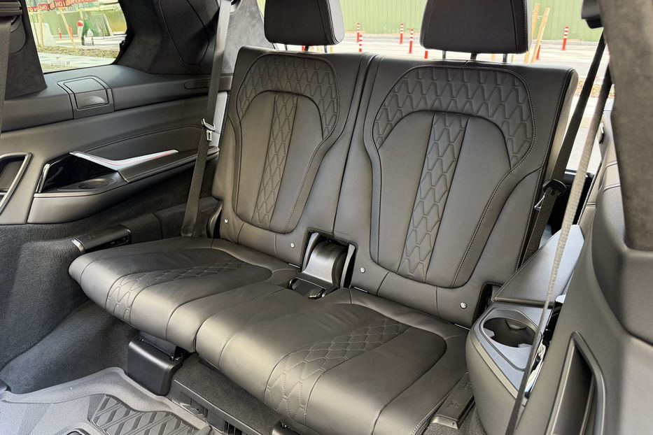 Продам BMW X7 Alpina XB7 2022 года в Киеве