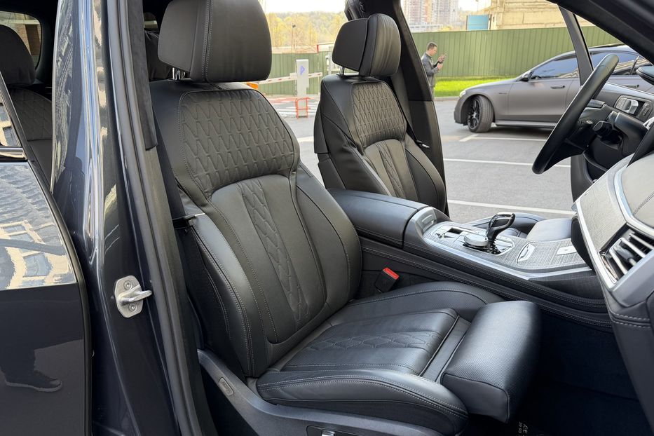 Продам BMW X7 Alpina XB7 2022 года в Киеве
