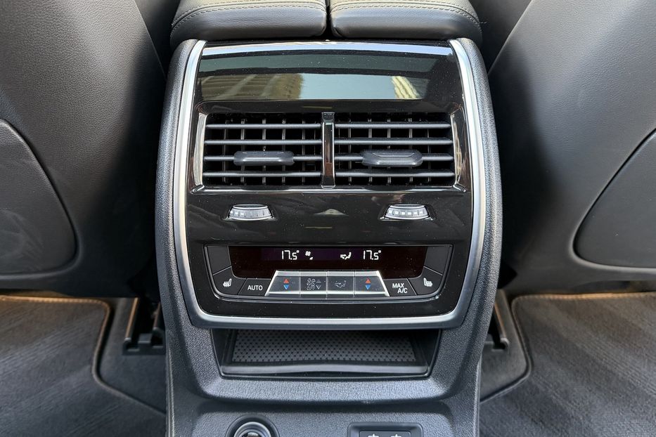 Продам BMW X7 Alpina XB7 2022 года в Киеве