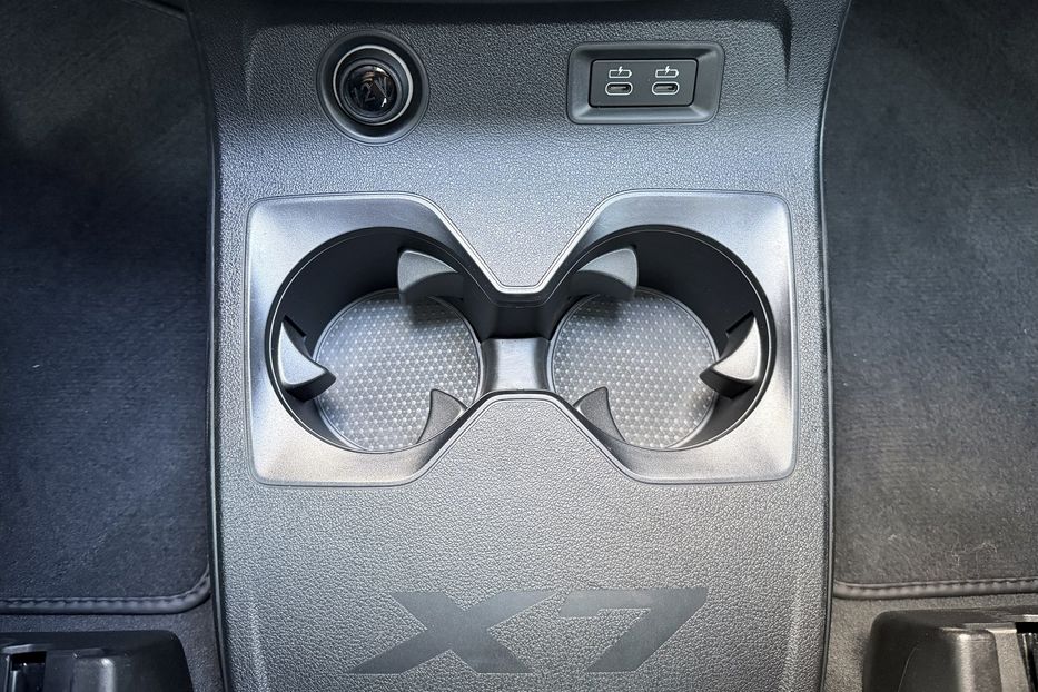 Продам BMW X7 Alpina XB7 2022 года в Киеве