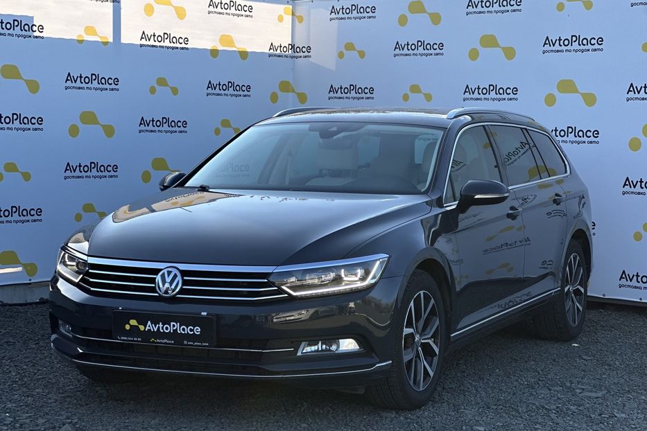 Продам Volkswagen Passat B8 2019 года в Луцке
