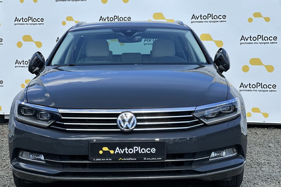 Продам Volkswagen Passat B8 2019 года в Луцке