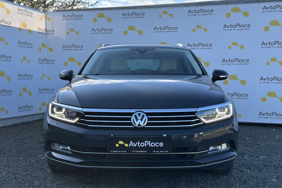 Продам Volkswagen Passat B8 2019 года в Луцке