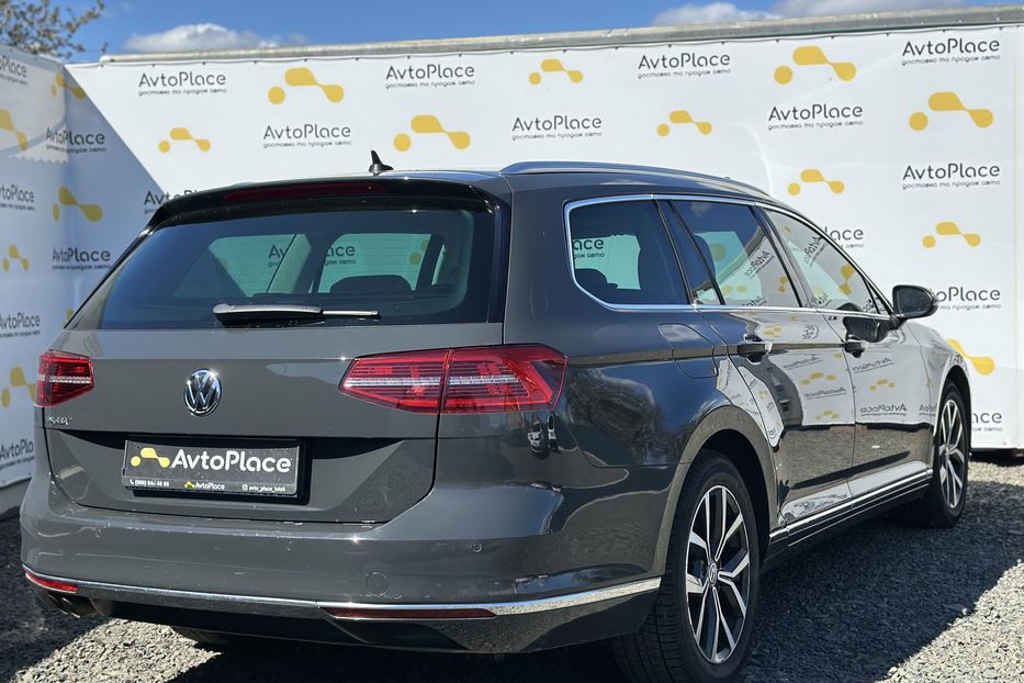 Продам Volkswagen Passat B8 2019 года в Луцке