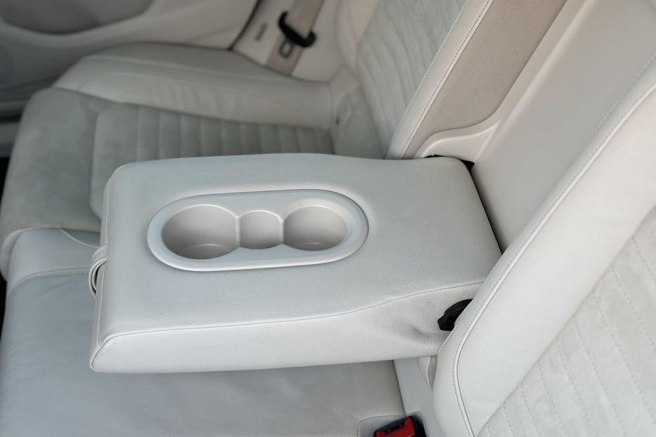 Продам Volkswagen Passat B8 2019 года в Луцке