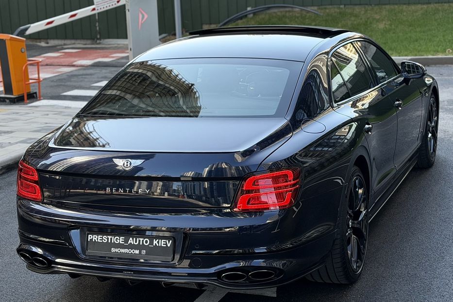 Продам Bentley Flying Spur S 2022 года в Киеве