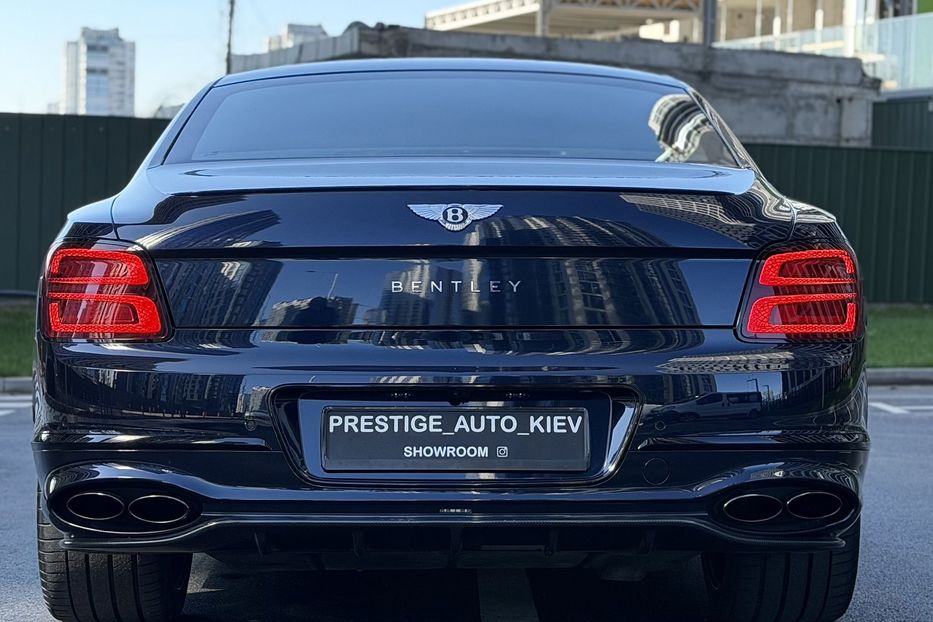 Продам Bentley Flying Spur S 2022 года в Киеве