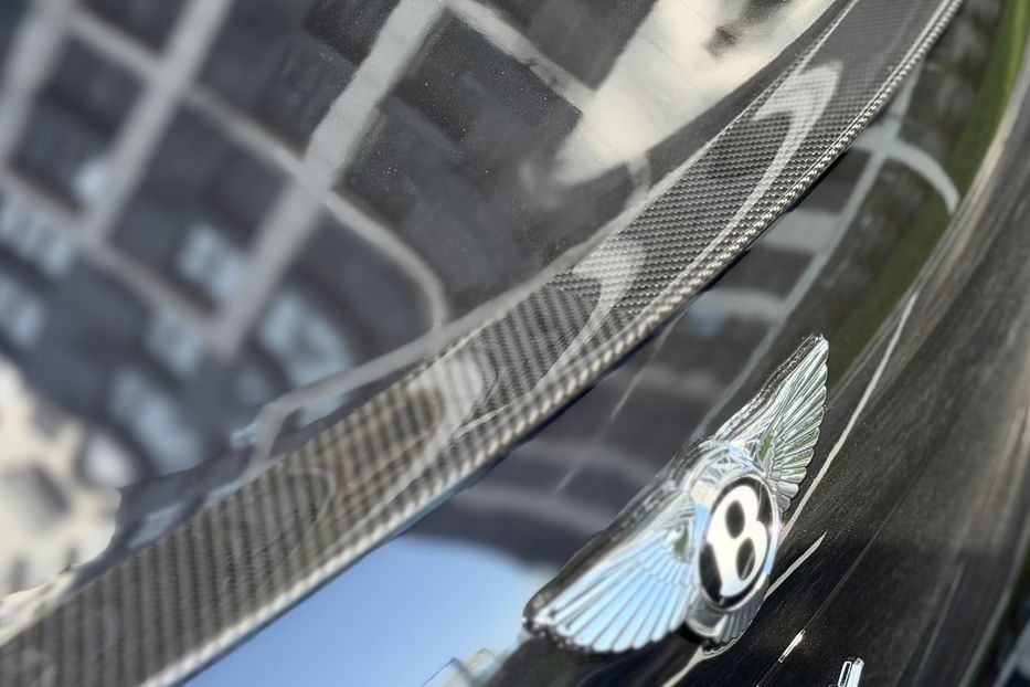 Продам Bentley Flying Spur S 2022 года в Киеве