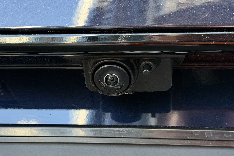 Продам Bentley Flying Spur S 2022 года в Киеве