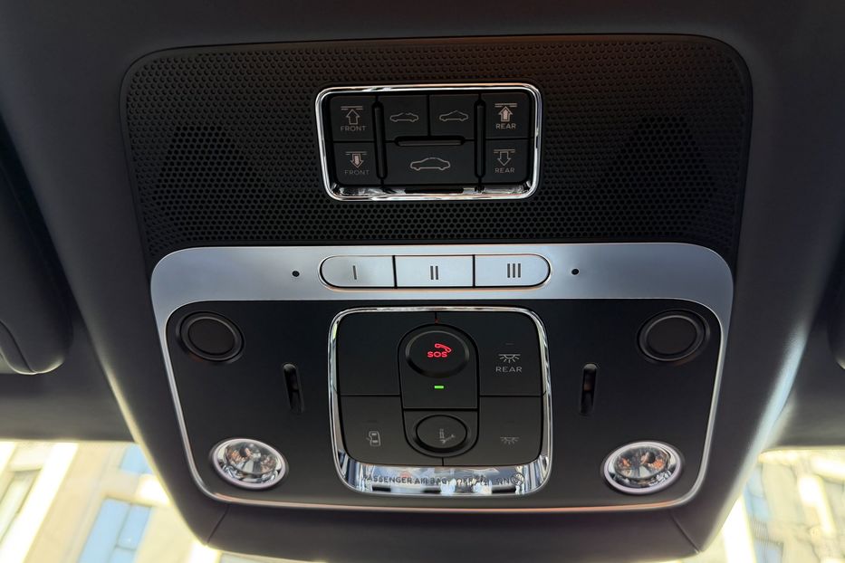 Продам Bentley Flying Spur S 2022 года в Киеве