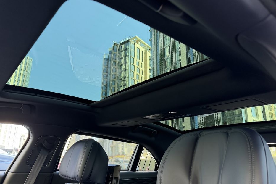 Продам Bentley Flying Spur S 2022 года в Киеве