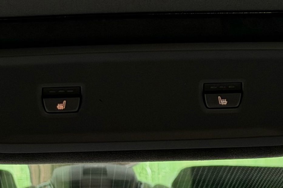 Продам BMW X7 M60i 2024 года в Киеве