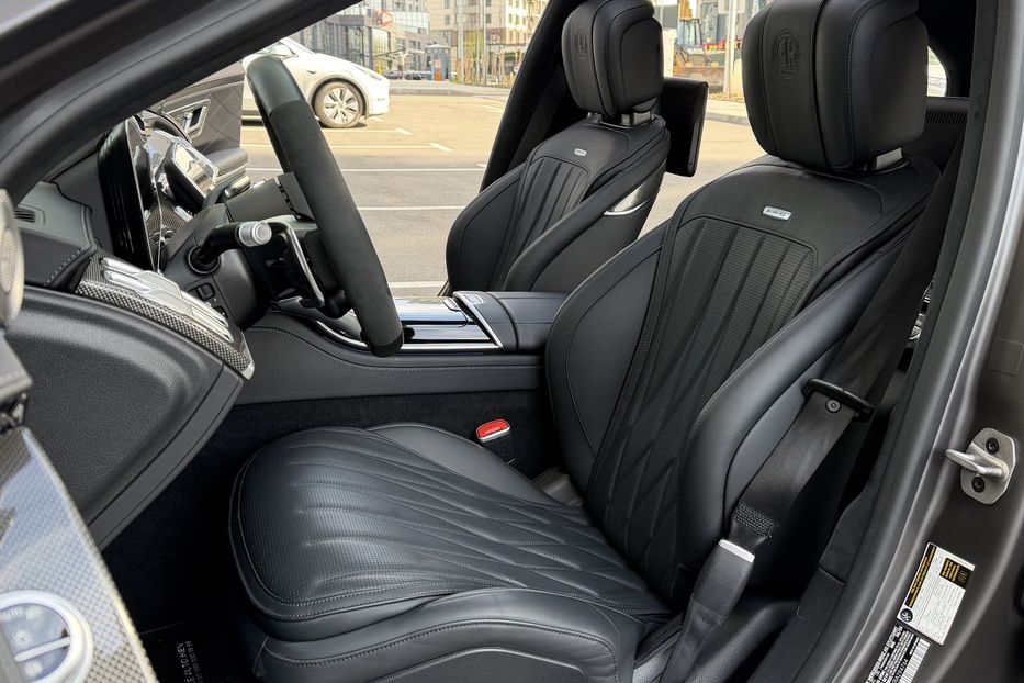 Продам Mercedes-Benz S-Class AMG 63e Long 2024 года в Киеве