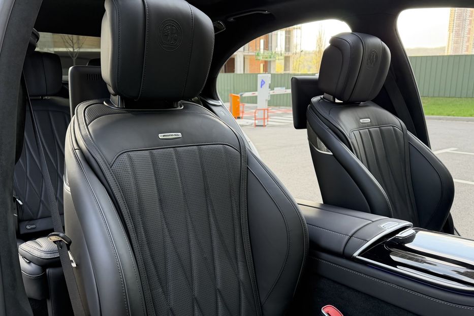 Продам Mercedes-Benz S-Class AMG 63e Long 2024 года в Киеве