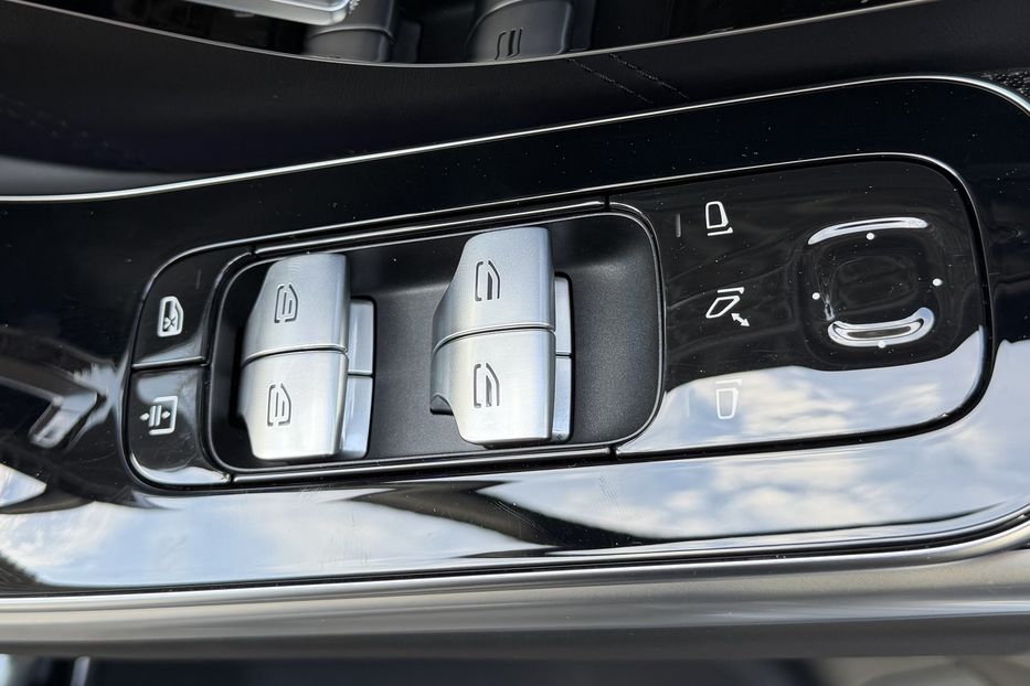 Продам Mercedes-Benz S-Class AMG 63e Long 2024 года в Киеве