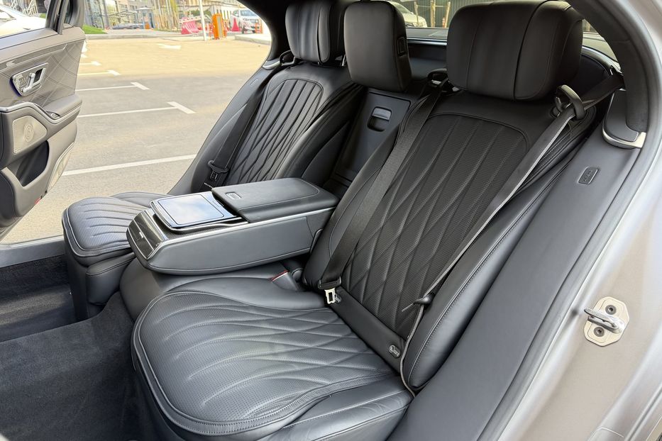 Продам Mercedes-Benz S-Class AMG 63e Long 2024 года в Киеве