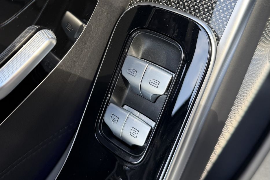 Продам Mercedes-Benz S-Class AMG 63e Long 2024 года в Киеве