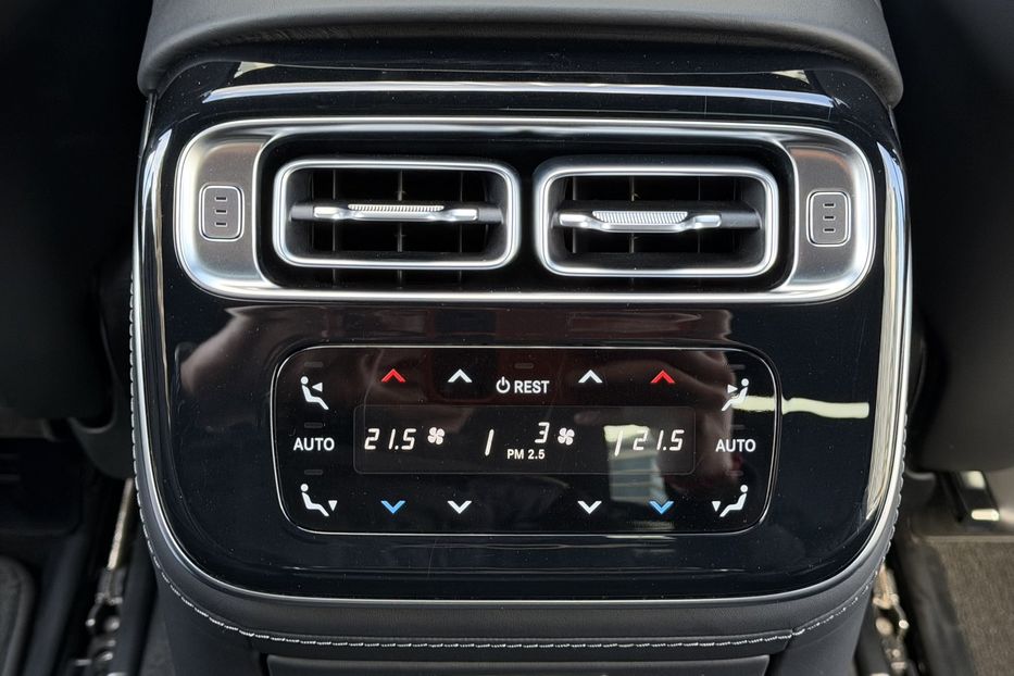 Продам Mercedes-Benz S-Class AMG 63e Long 2024 года в Киеве