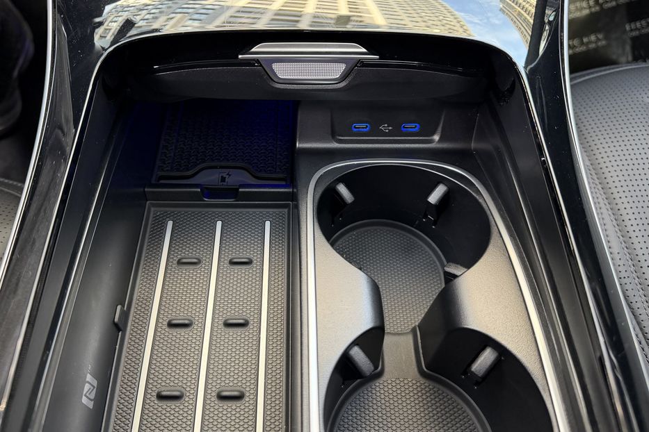 Продам Mercedes-Benz S-Class AMG 63e Long 2024 года в Киеве