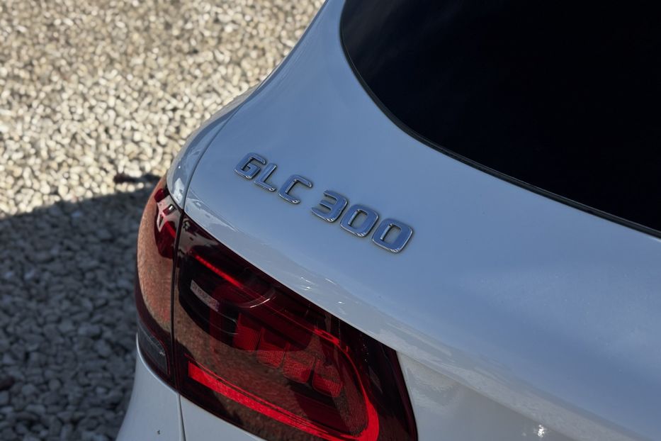 Продам Mercedes-Benz GLC-Class GLC-Class 300 2020 года в Львове