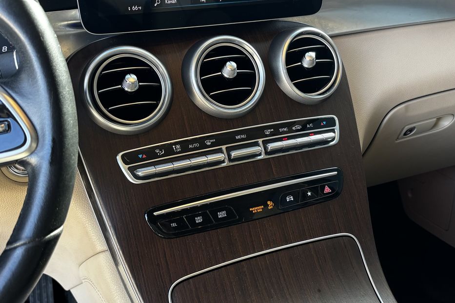 Продам Mercedes-Benz GLC-Class GLC-Class 300 2020 года в Львове