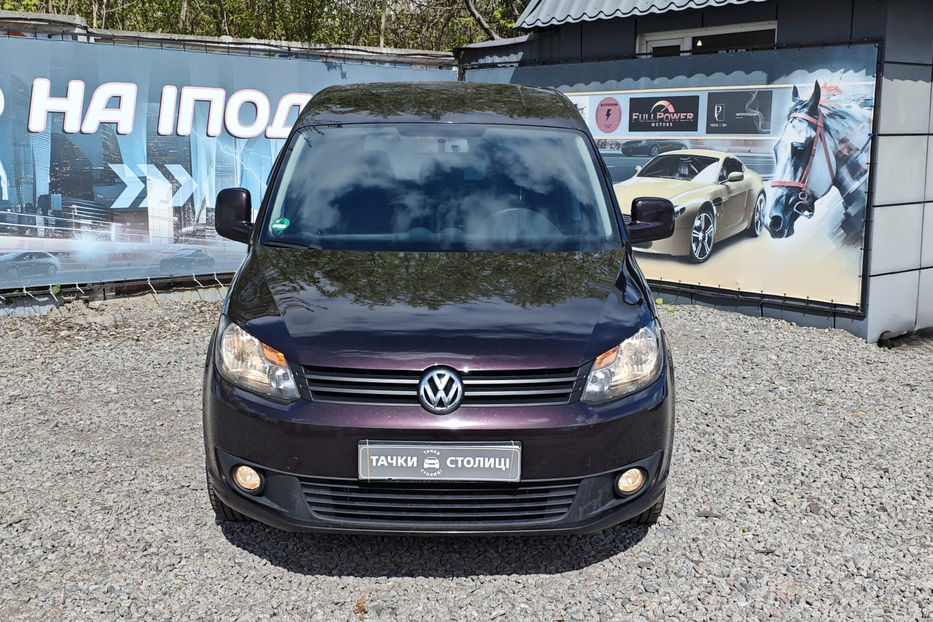 Продам Volkswagen Caddy пасс. 2.0 MT (109 к.с.) 2011 года в Киеве