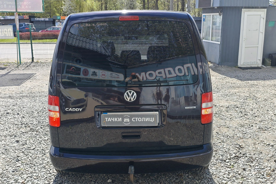 Продам Volkswagen Caddy пасс. 2.0 MT (109 к.с.) 2011 года в Киеве