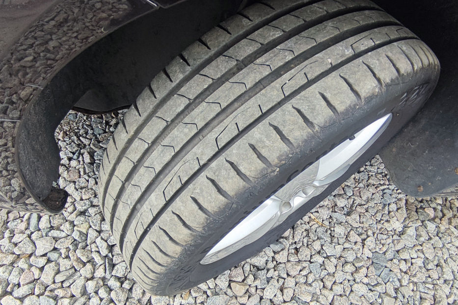 Продам Volkswagen Caddy пасс. 2.0 MT (109 к.с.) 2011 года в Киеве